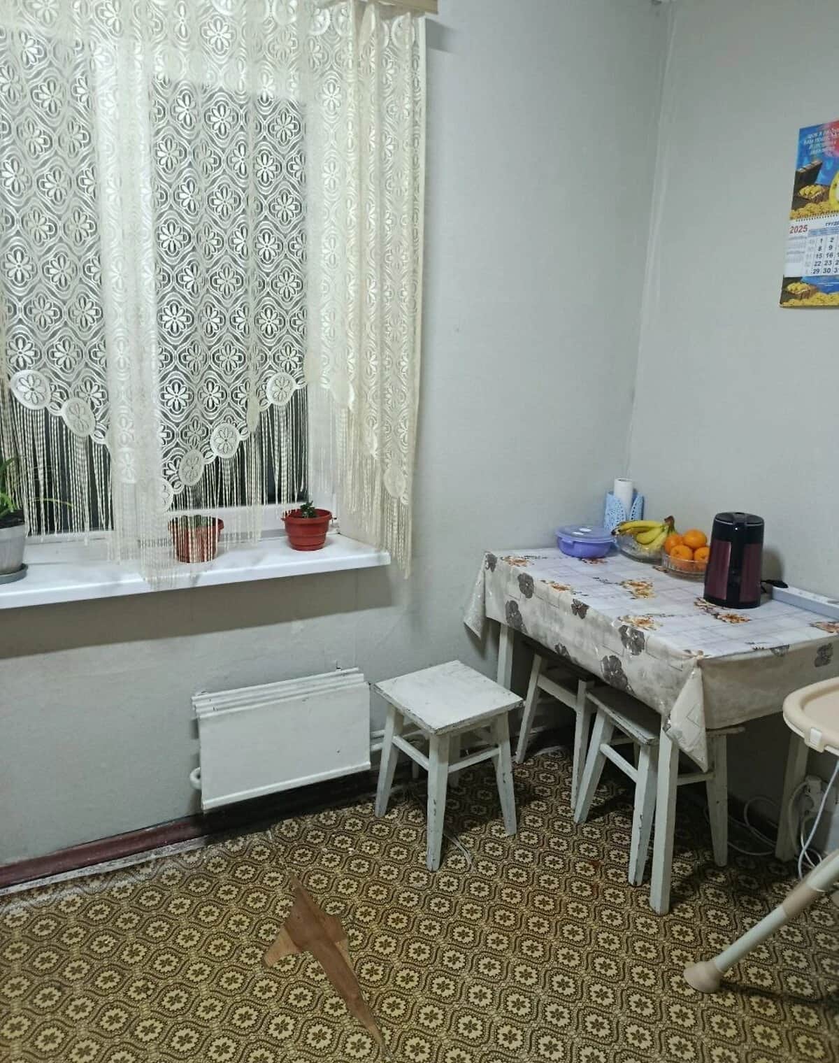 2-кімнатна квартира, Десна: косметичний ремонт, вода без світла - фото 1