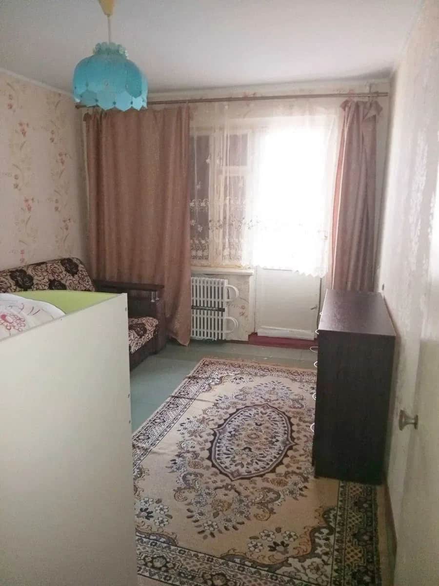 2-кімнатна квартира, Шевченківський: 3 балкони, вид на місто та центр - фото 1