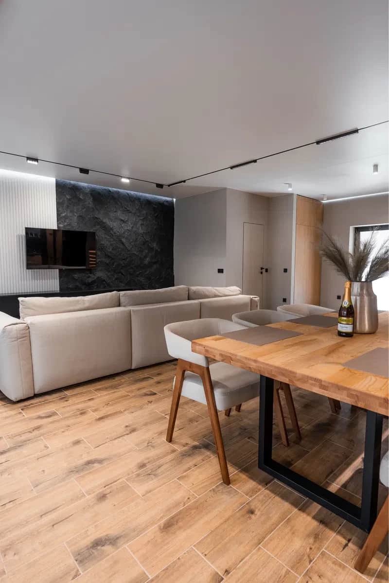 Будинок у ЖК GoldHill: дизайнерський ремонт, вид на ліс - фото 1