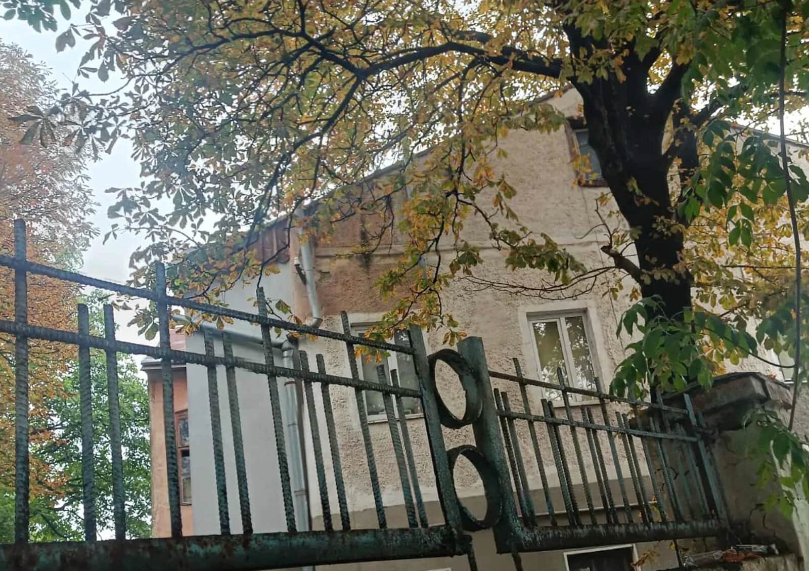 3-кімнатна квартира, Першотравневий: дореволюційний будинок, торг - фото 1