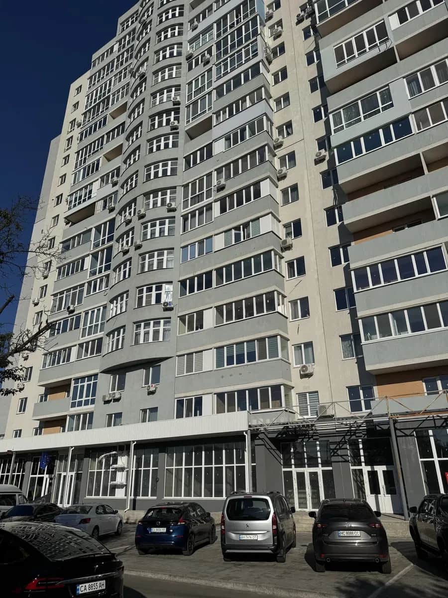1-кімнатна квартира, Черкаси: генератор, підземний паркінг - фото 1