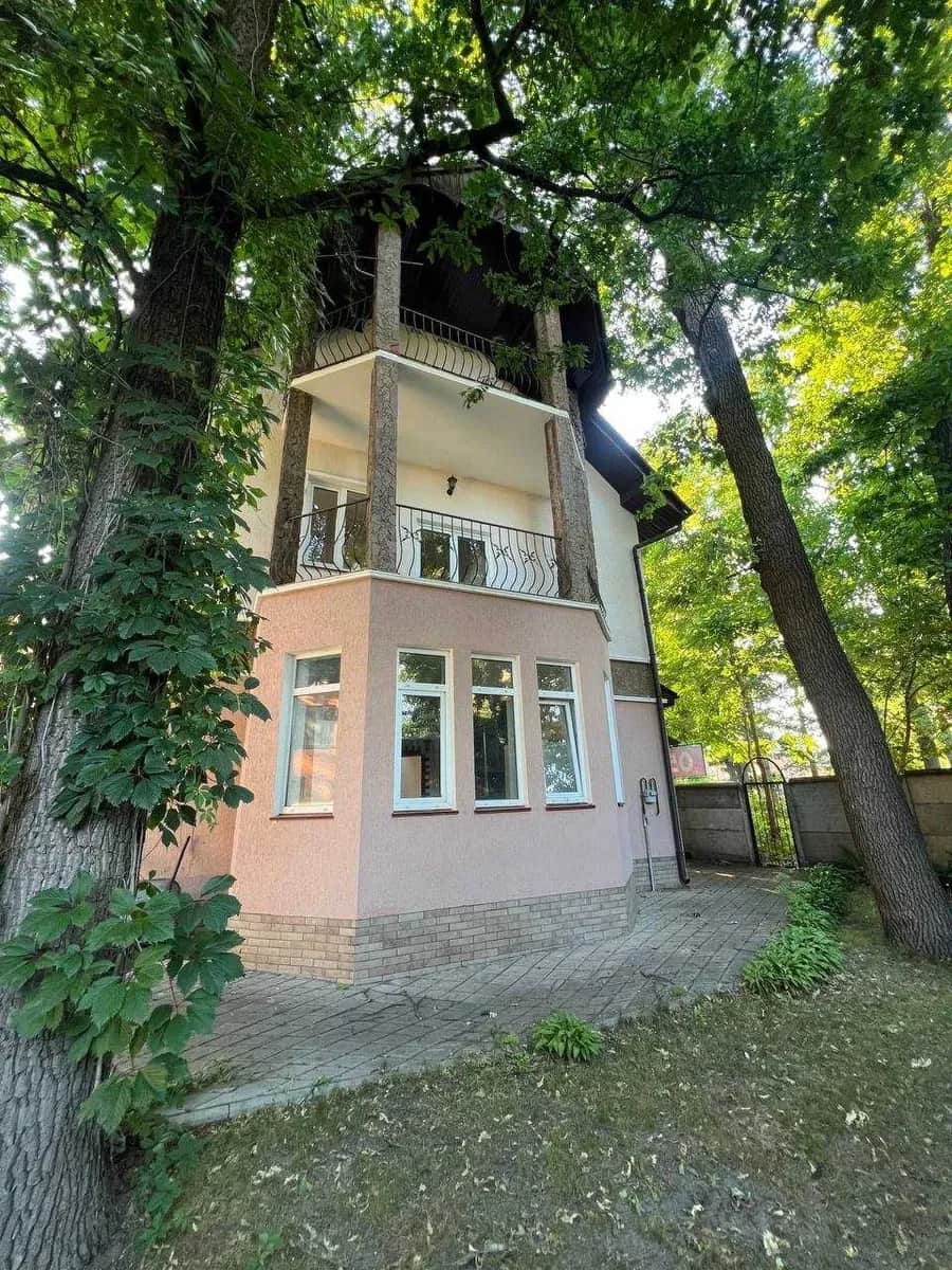 Будинок, Ірпінь: підвал, камін, паркування для 2 авто - фото 1