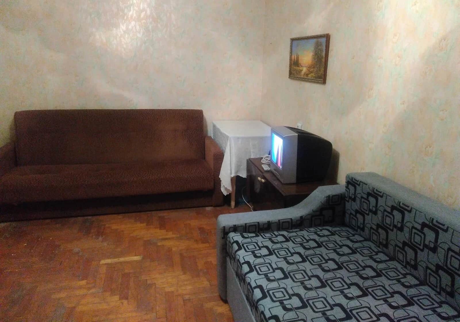 1-кімнатна квартира, Комунарський: панорамні вікна, балкон - фото 1