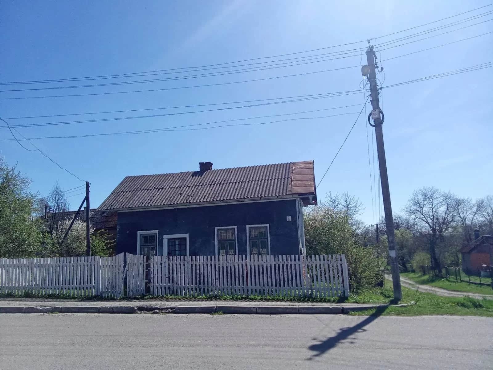 Приміщення, Нові Стрілища: 2,2 сотки землі, можлива розбудова - фото 1