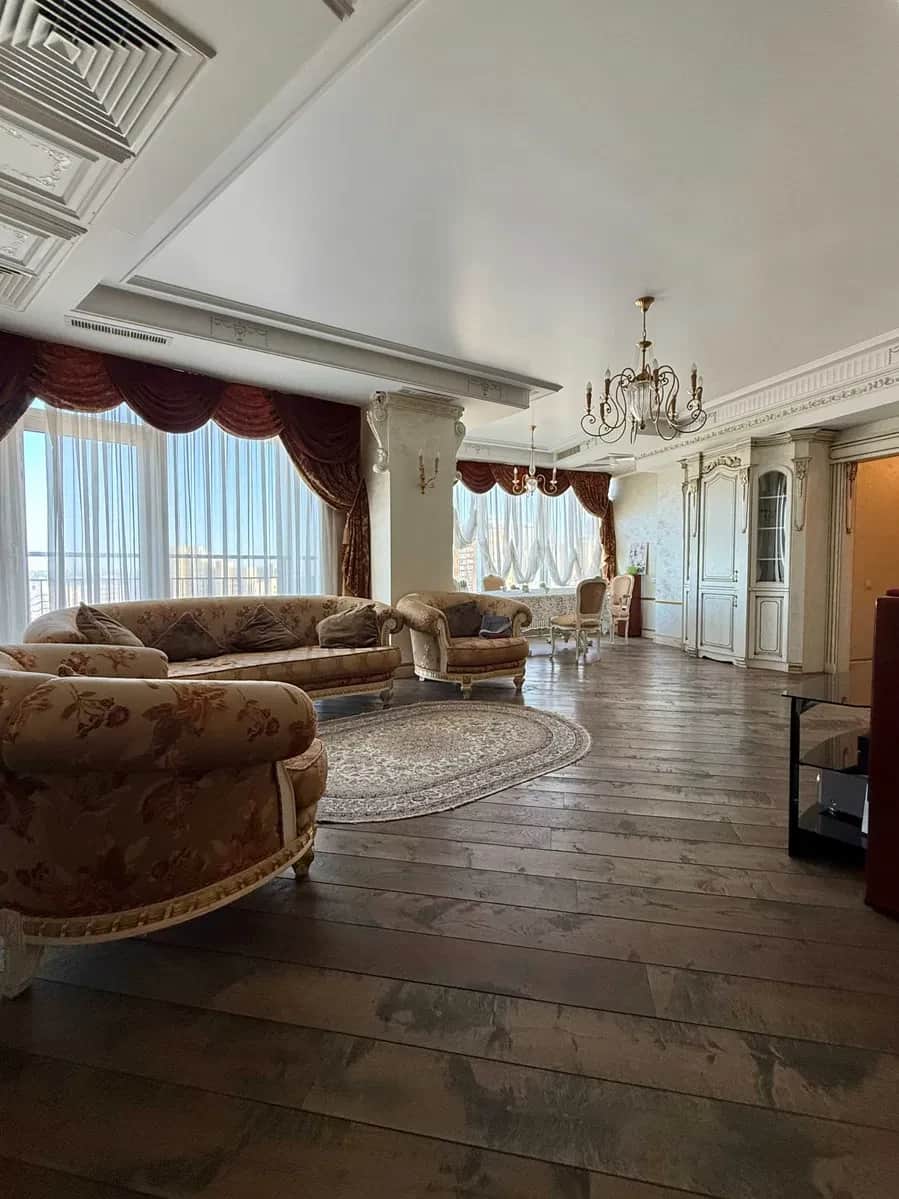 4-кімнатна квартира у ЖК Мост-Сіті: вид на Дніпро, два паркомісця - фото 2