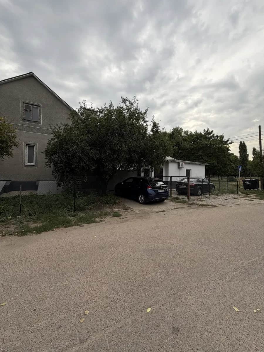 Два будинки, Олексіївка: гараж, два заїзди - фото 1