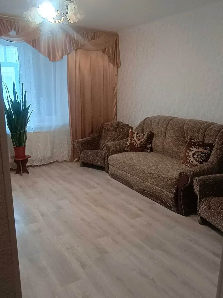 2-кімнатна квартира, Зелені: автономне опалення, гаряча вода - фото 1