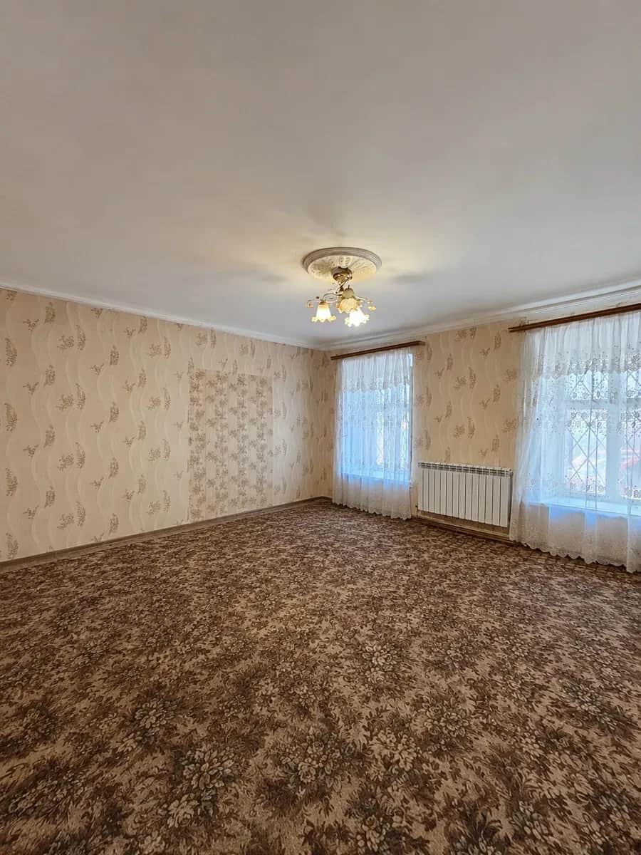 3-кімнатна квартира, Приморський: під ремонт, власний вхід - фото 1