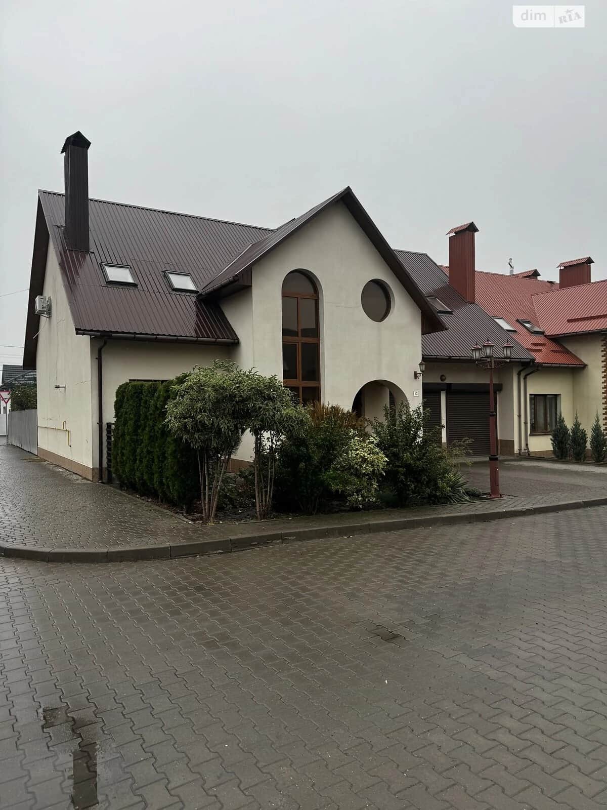 Таунхаус, Гречани дальні: басейн, гараж, бесідка - фото 1