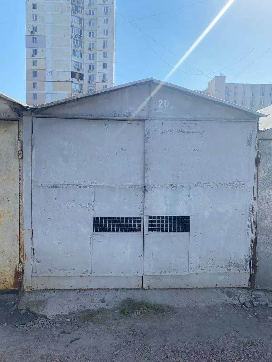 Гараж, Оболонський: сухий, цілодобова охорона - фото 1