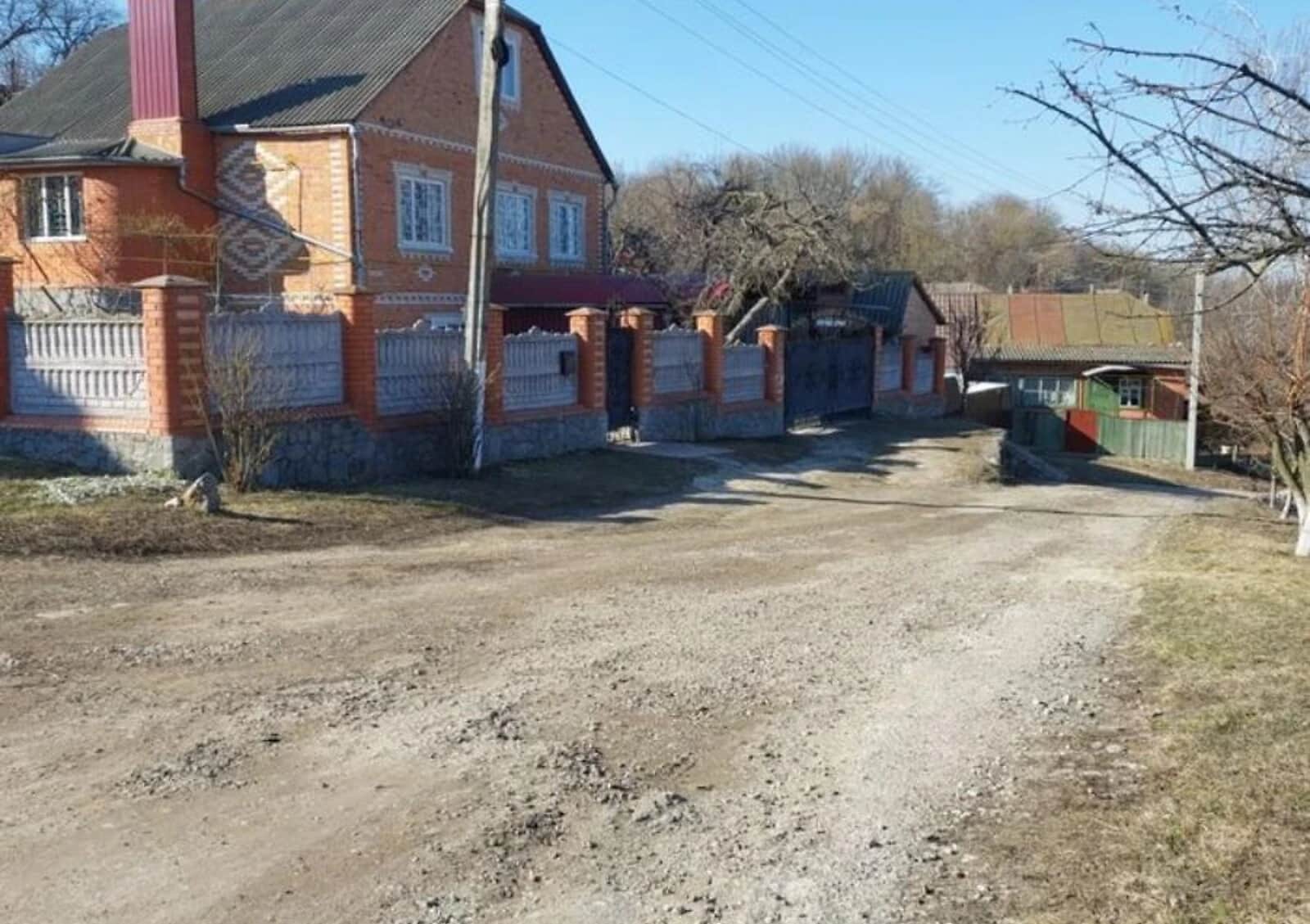 Будинок, Ромни: гараж у дворі, 7 соток, 3 спальні - фото 2