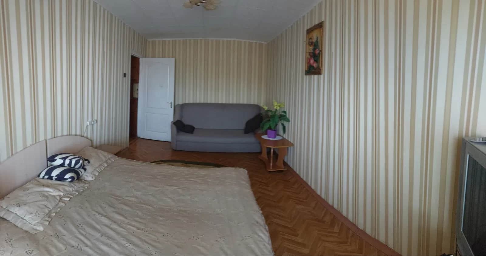 1-кімнатна квартира, Заводський: житловий стан, кондиціонер, балкон - фото 2