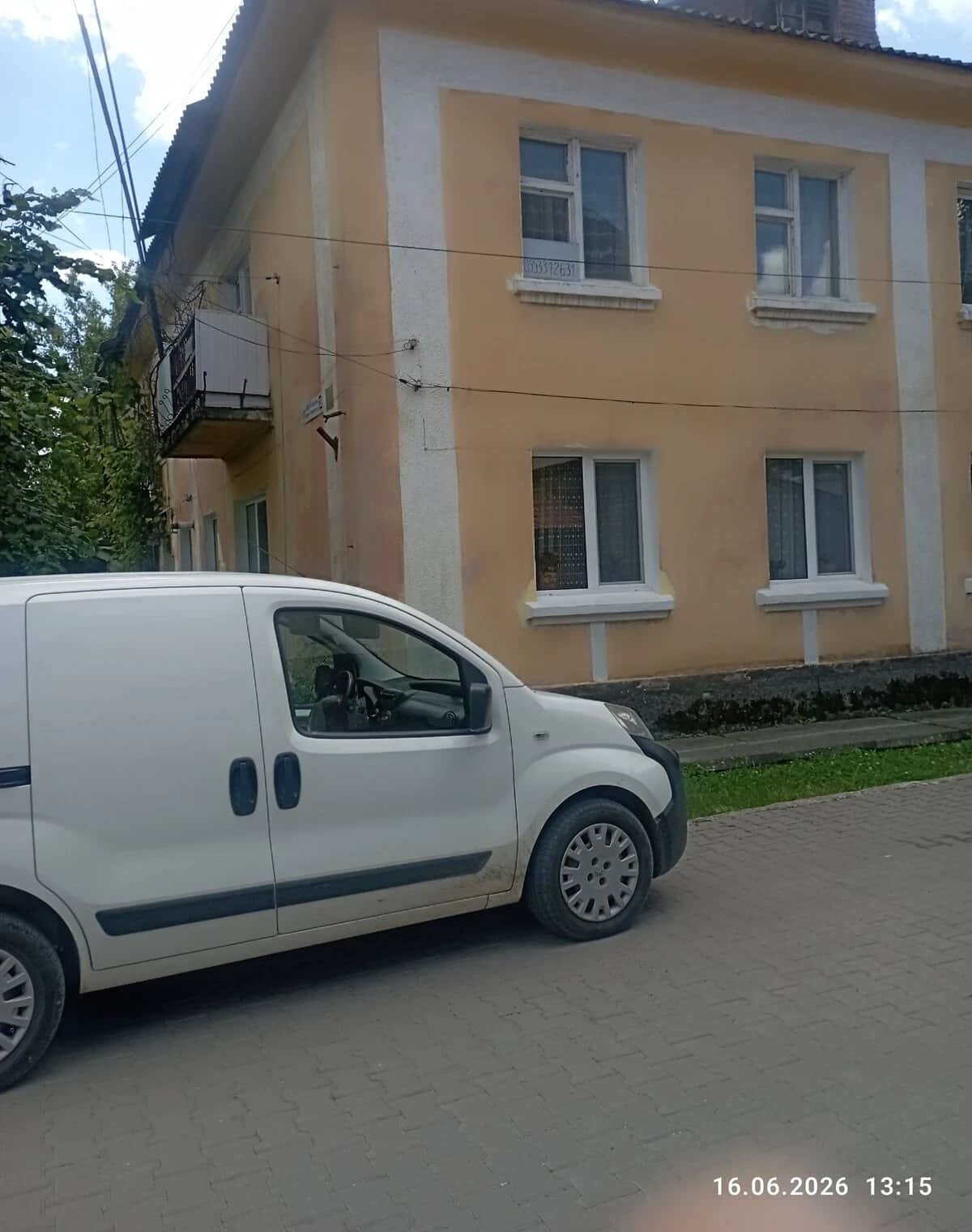 3-кімнатна квартира, Глибока: цегляні стіни, індивідуальне газове опалення - фото 1