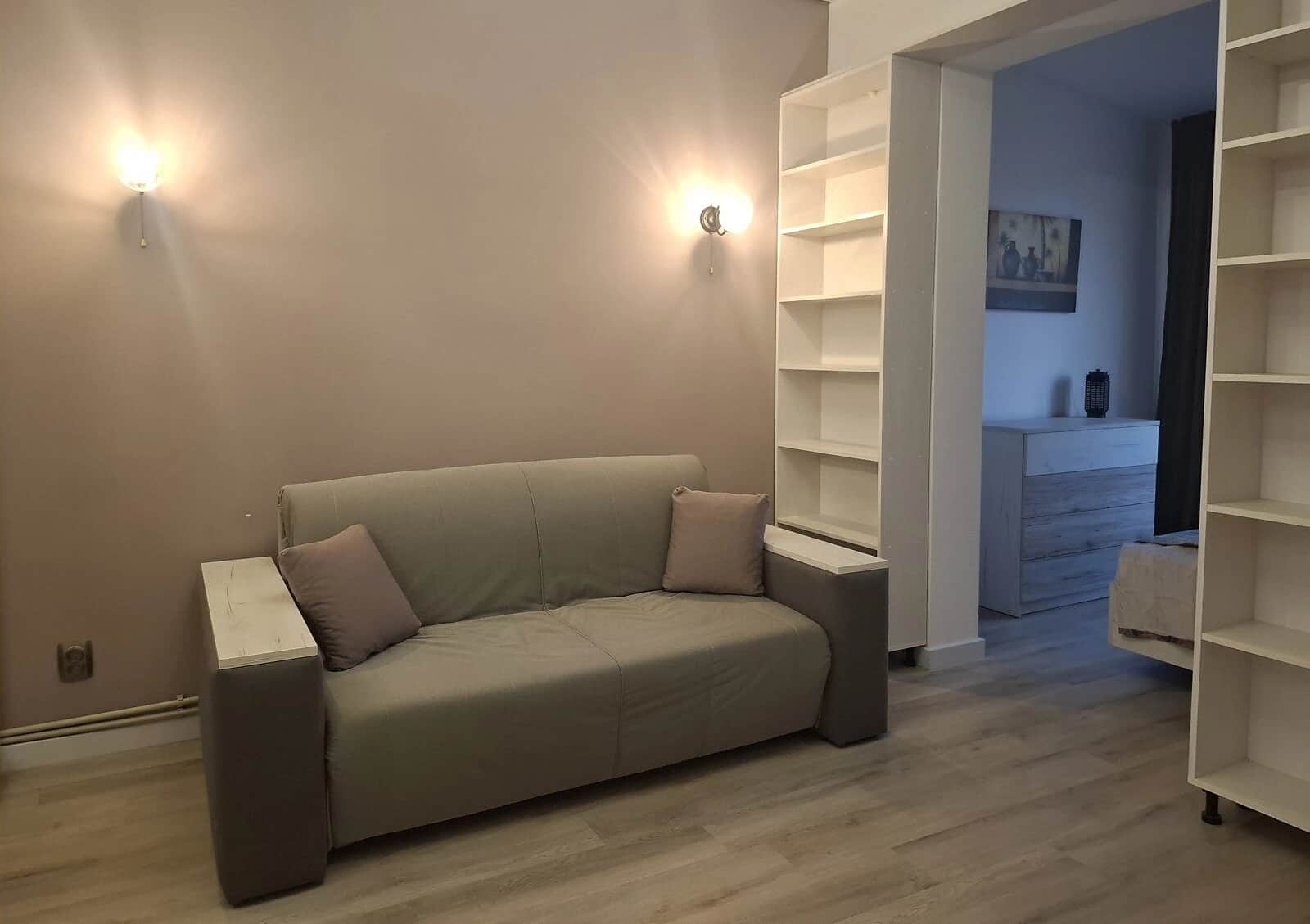3-кімнатна квартира, Гатне: кухня-студія, укриття в будинку - фото 1