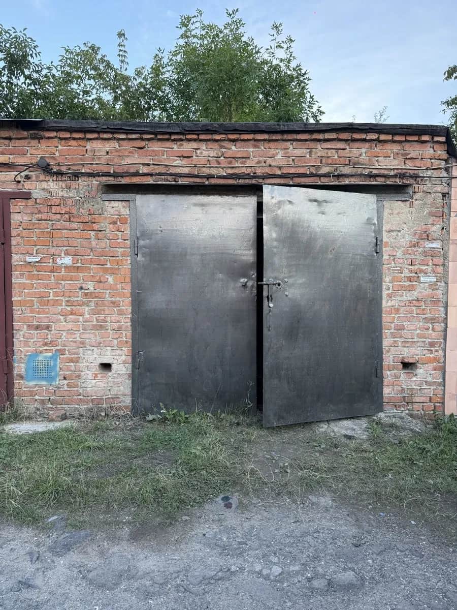 Гараж, Луцьк: підвал на всю площу, охорона - фото 1