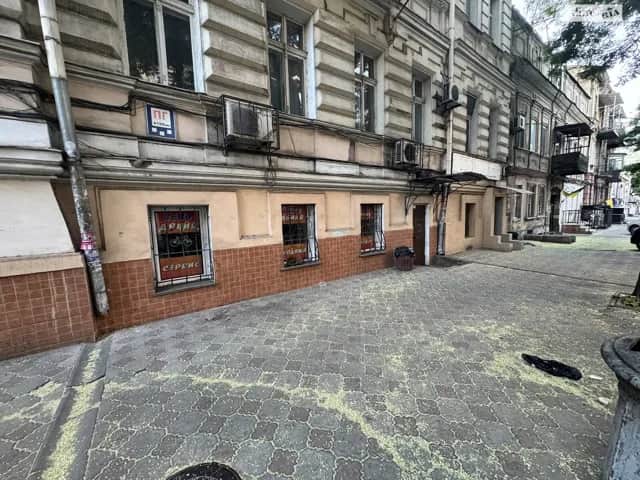 Приміщення, Приморський: фасадне, під магазин, вода без світла - фото 1