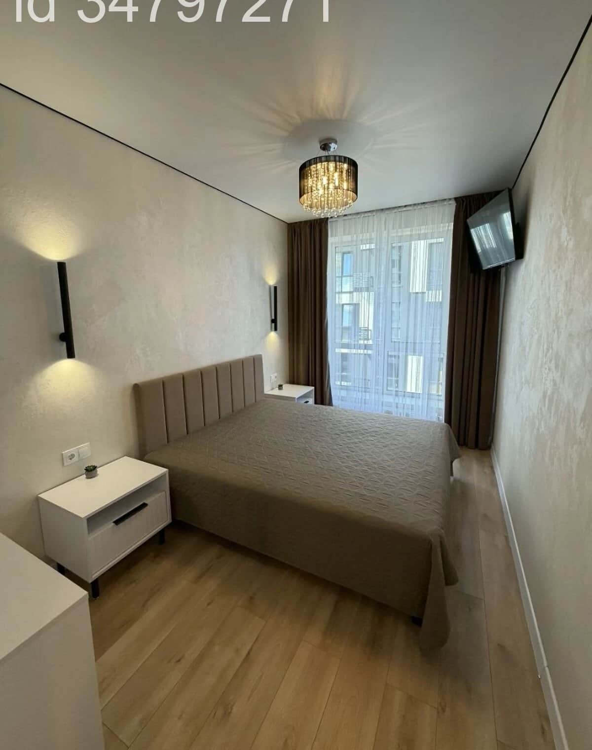1-кімнатна квартира, Гатне: дизайнерський ремонт, панорамні вікна - фото 1