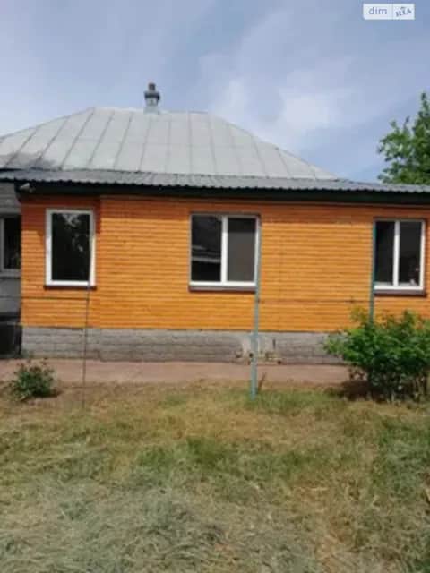 Частина будинку, Остер: сад, господарські будівлі - фото 1