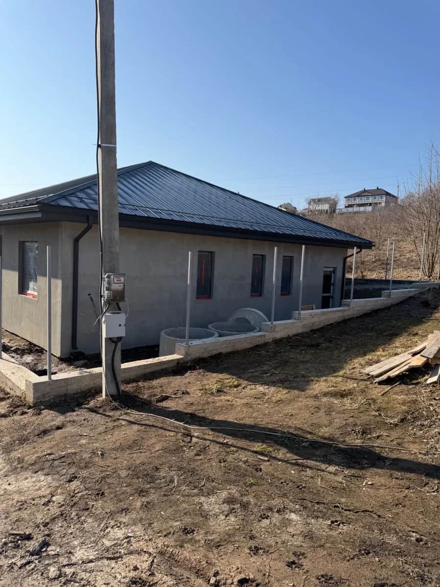 Будинок, Обухів: тераса 40 м², 3 спальні, під одним дахом - фото 1