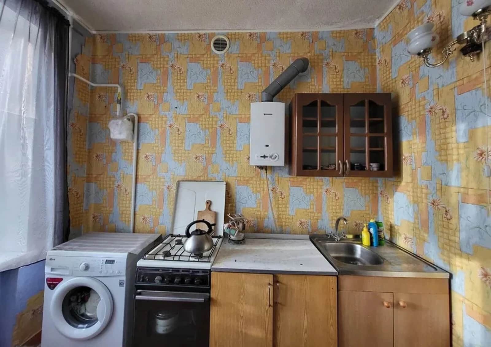 2-кімнатна квартира, Тернівський: косметичний ремонт, цегляні стіни - фото 2