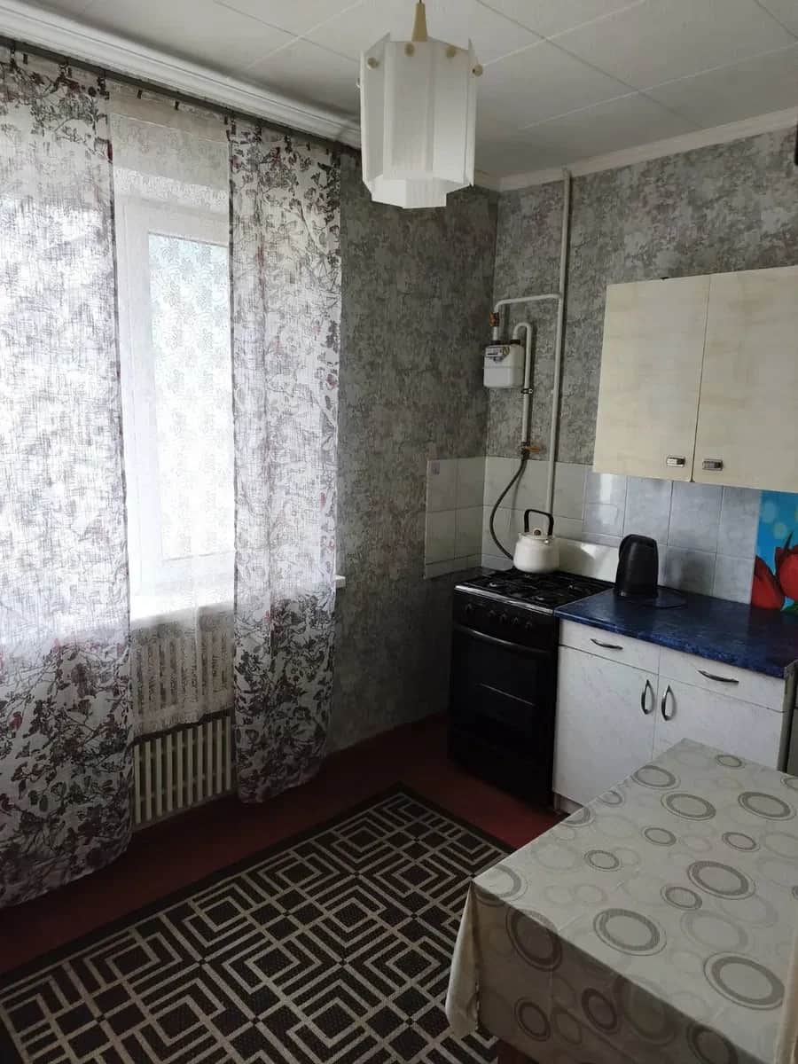 1-кімнатна квартира, Лівий берег: 11-й мікрорайон, тепло і вода без світла - фото 1