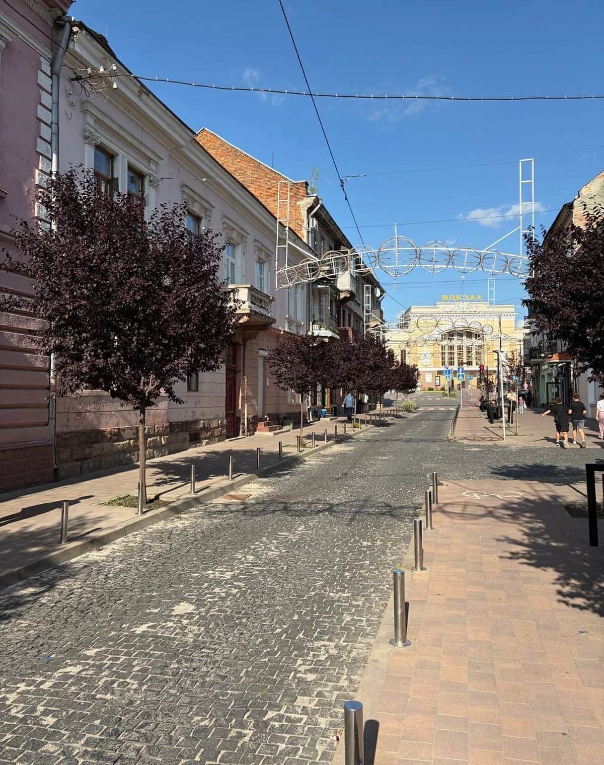 Приміщення, Центр: фасадне, стеля 3 м, газове опалення - фото 1