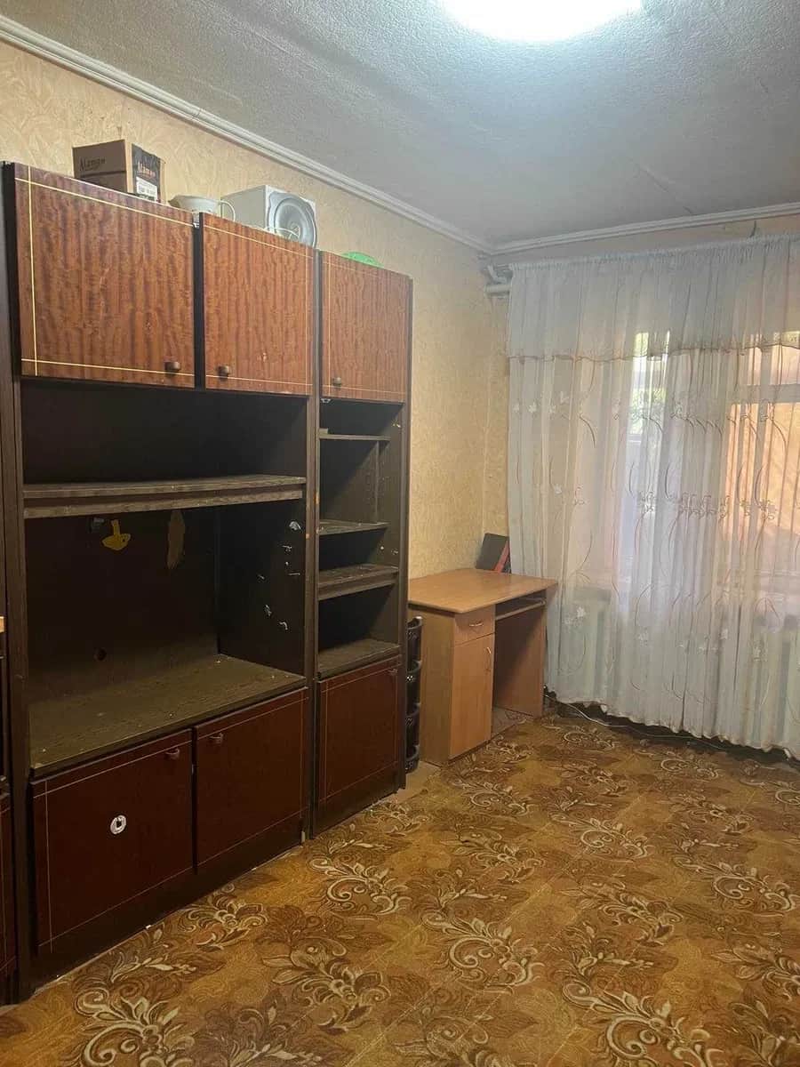 2-кімнатна квартира, Тернівський: під капремонт, не кутова, торг - фото 2