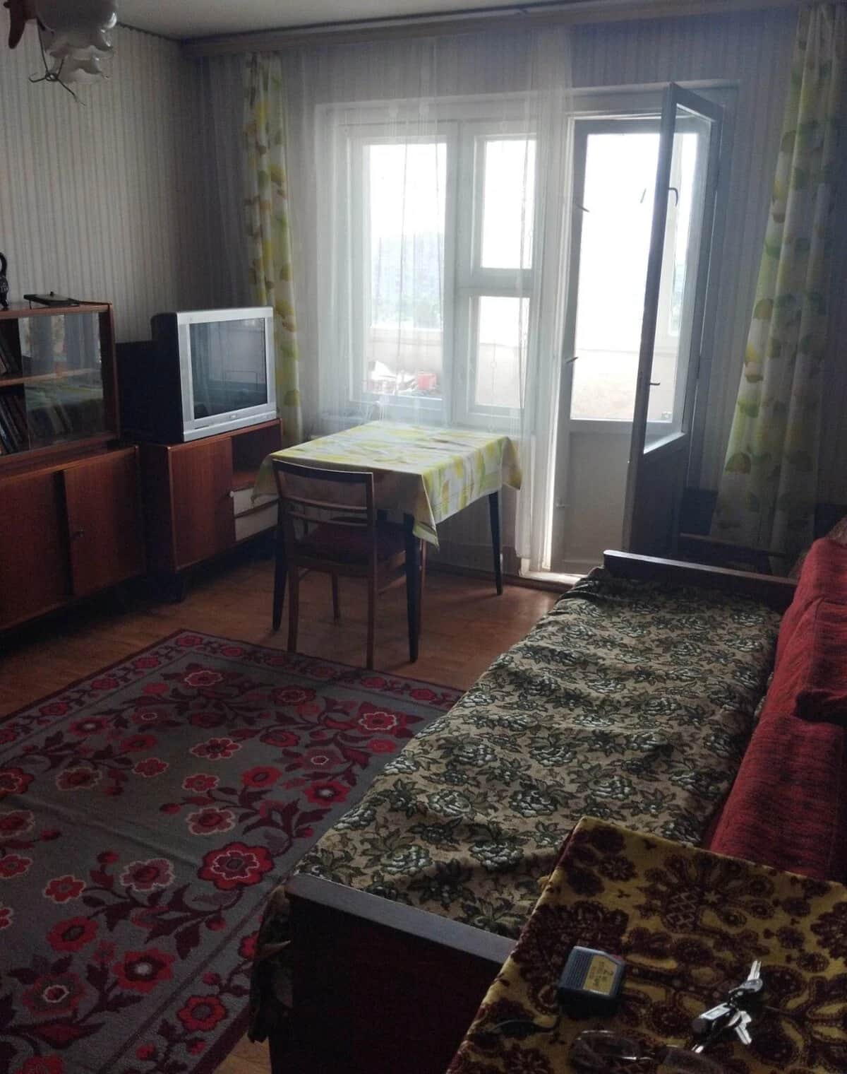 1-кімнатна квартира, Троєщина: можна з малими дітьми - фото 1