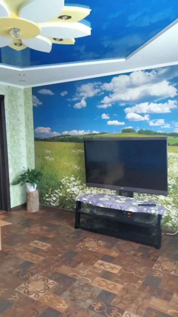 Гостинка, 40 років: підігрів підлоги, торг - фото 1