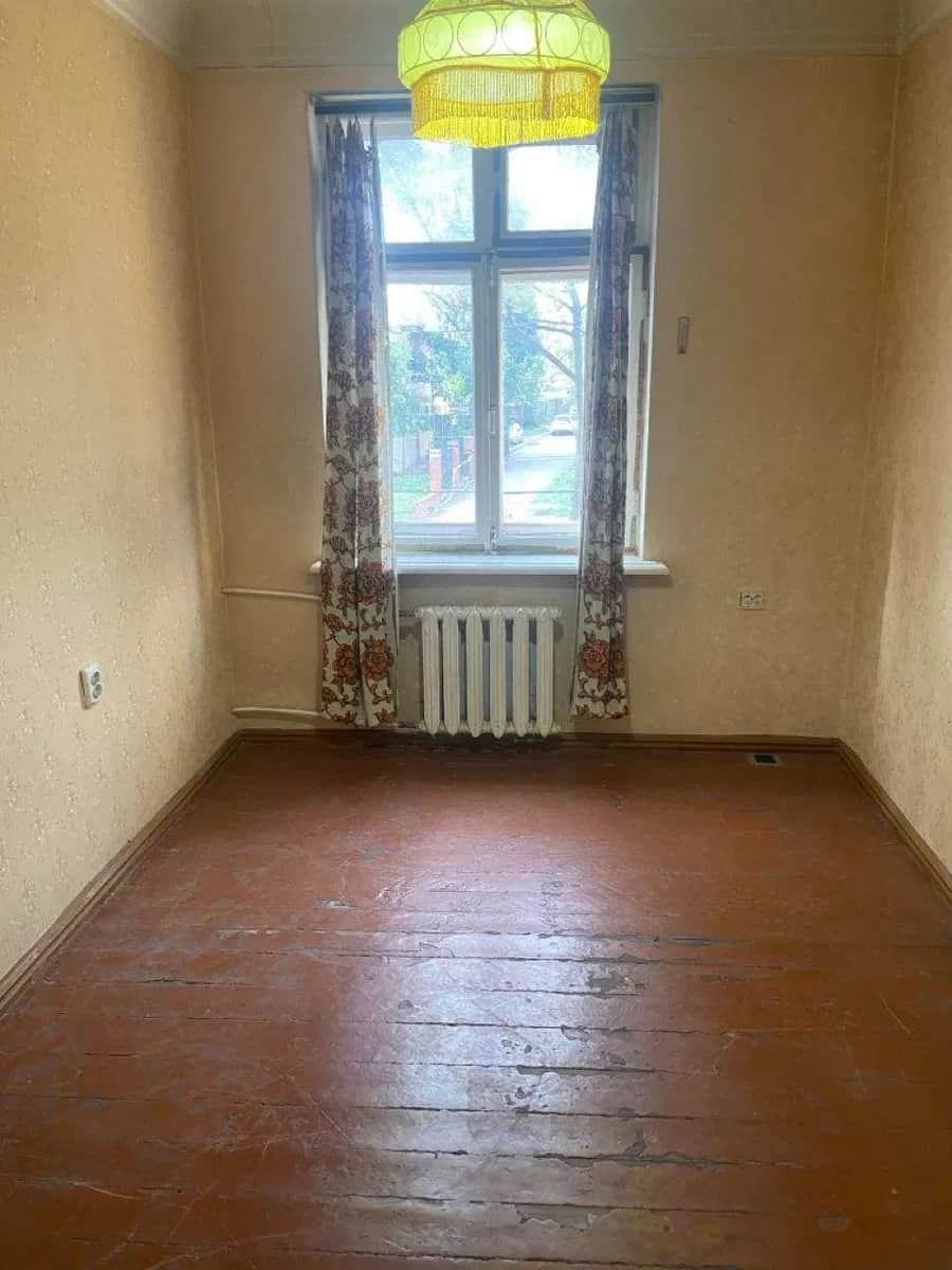 Сталінка, Центрально-Міський: Дзержинка, збільшена кухня - фото 2