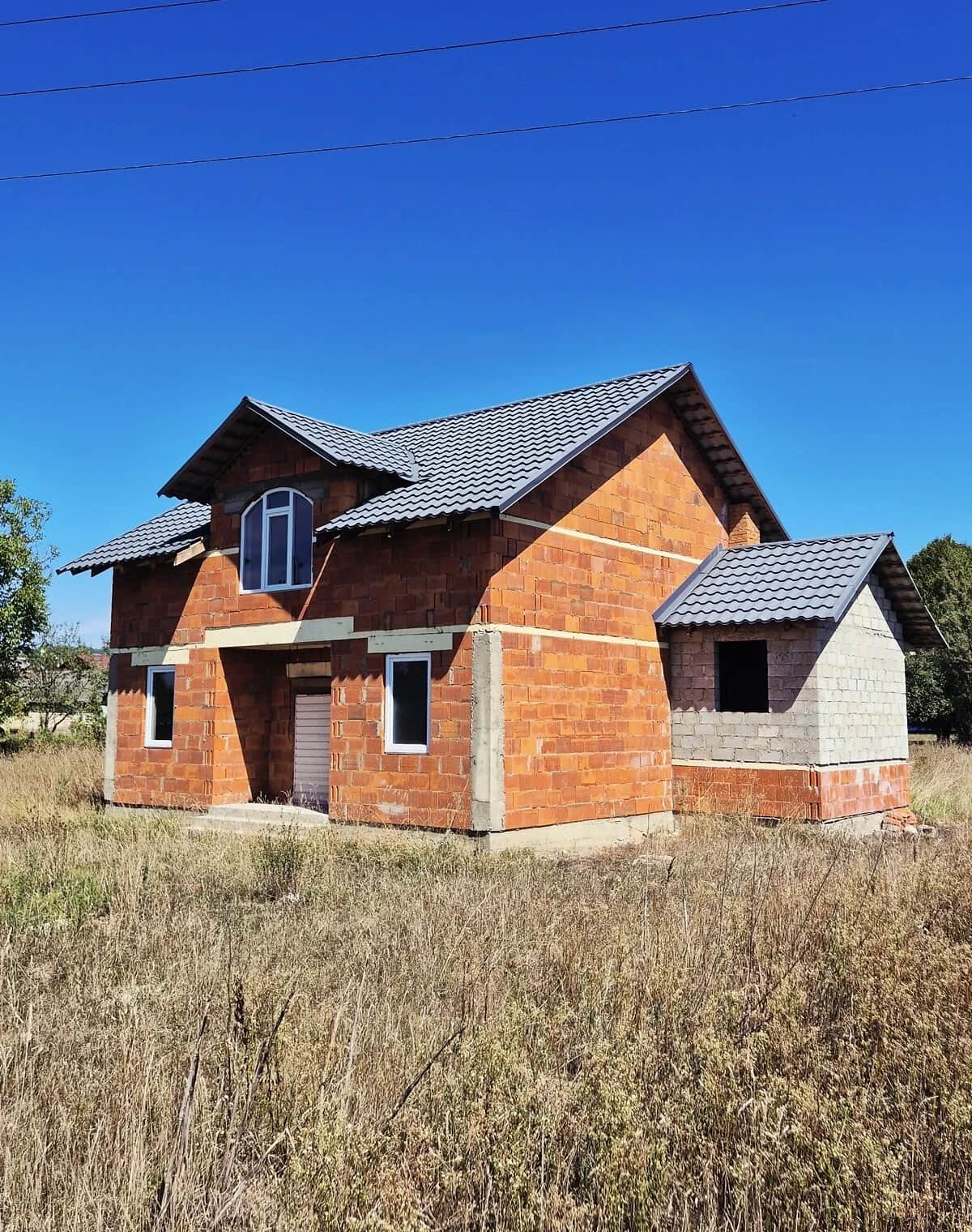 Будинок, Бедевля: новобудова, 12.5 сотки, 3 спальні - фото 1