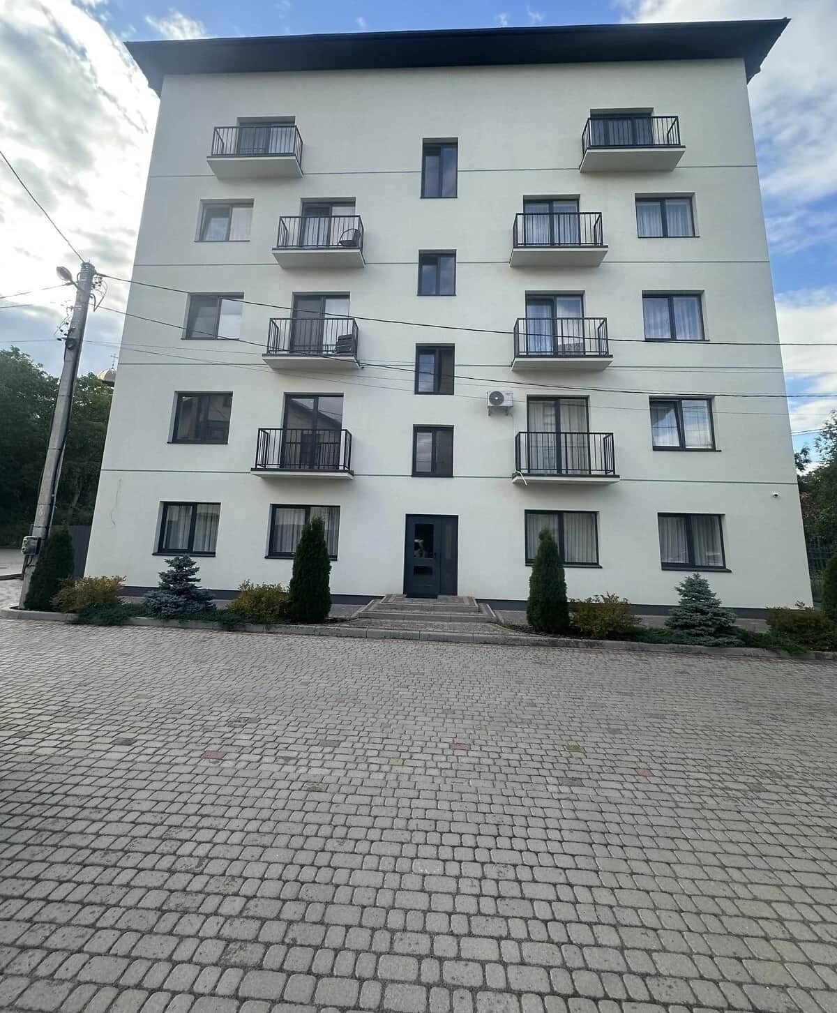 2-кімнатна квартира, Батальна: паркомісце, газове опалення - фото 1