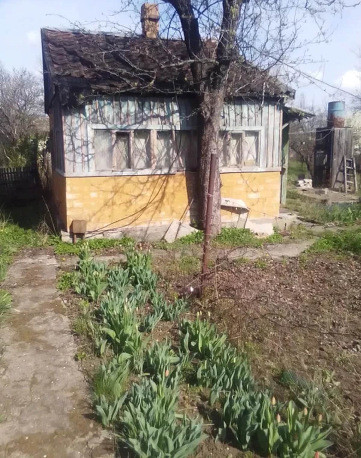 Дача, вулиця Теплична: пічне опалення, гараж із підвалом - фото 2