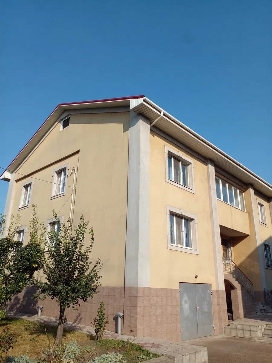Котедж, Бажаново: 4 рівні, гараж на 2 машини - фото 1