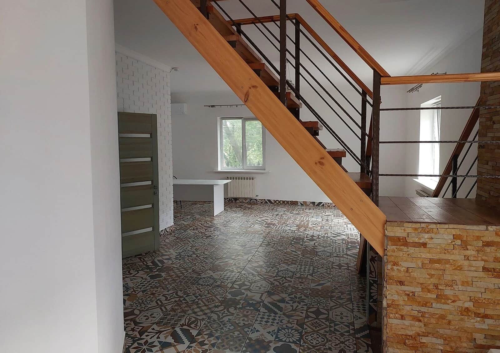 Будинок, Звіринець: 3 спальні, гараж із підвалом, газ без світла - фото 2