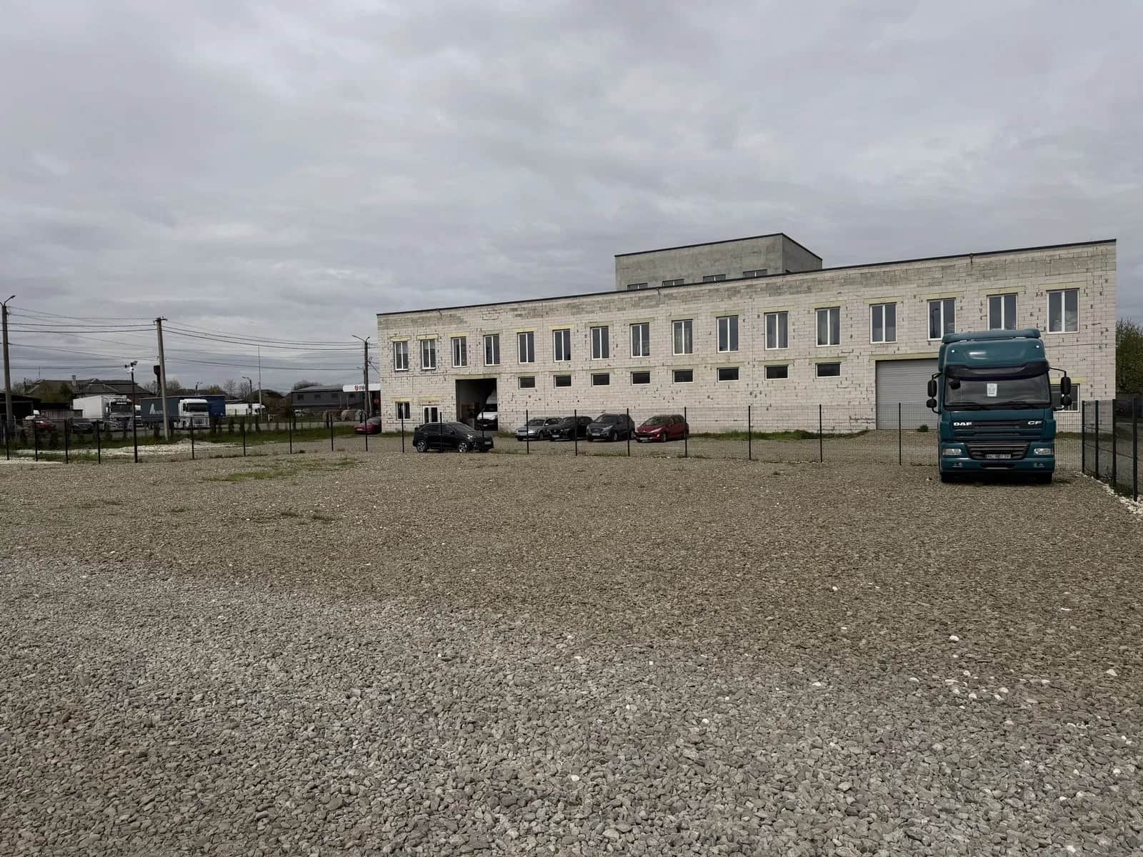 Ділянка 8 соток, Дуліби: траса Київ, Чоп, приміщення 800 м², поблизу Стрия - фото 1