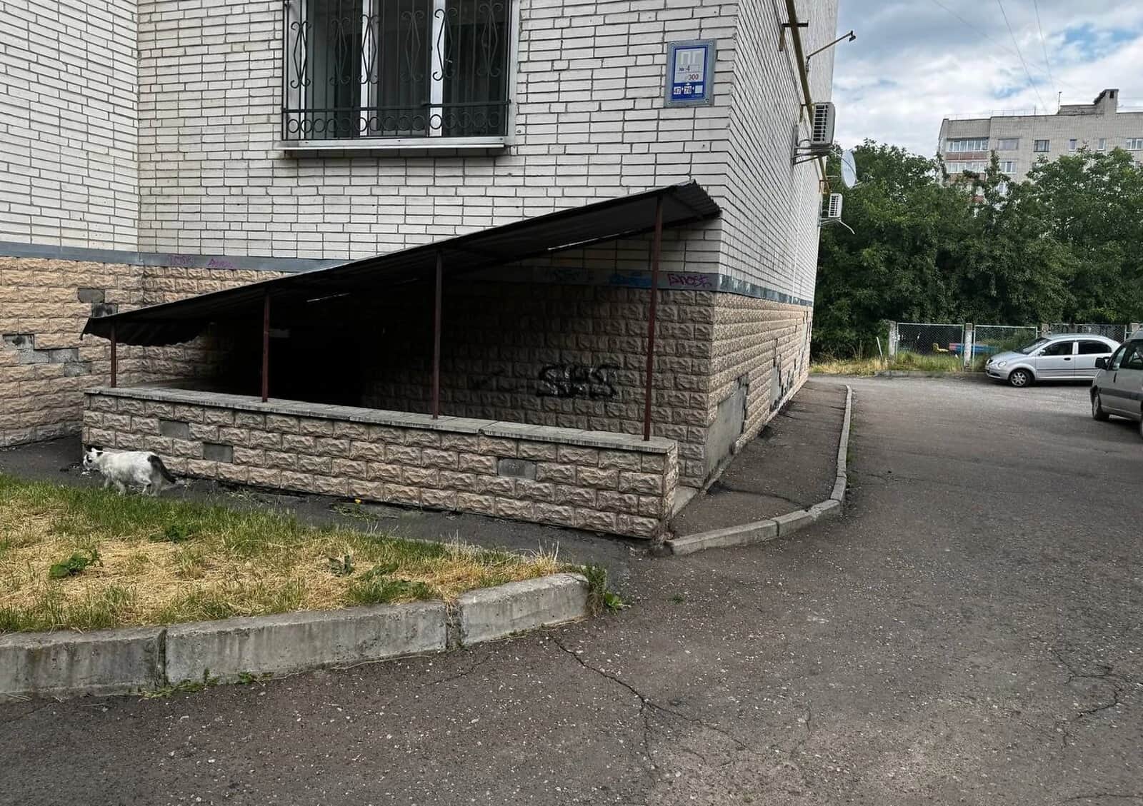 Приміщення, 12-школа: фасадне, під магазин, спорт-зал - фото 2