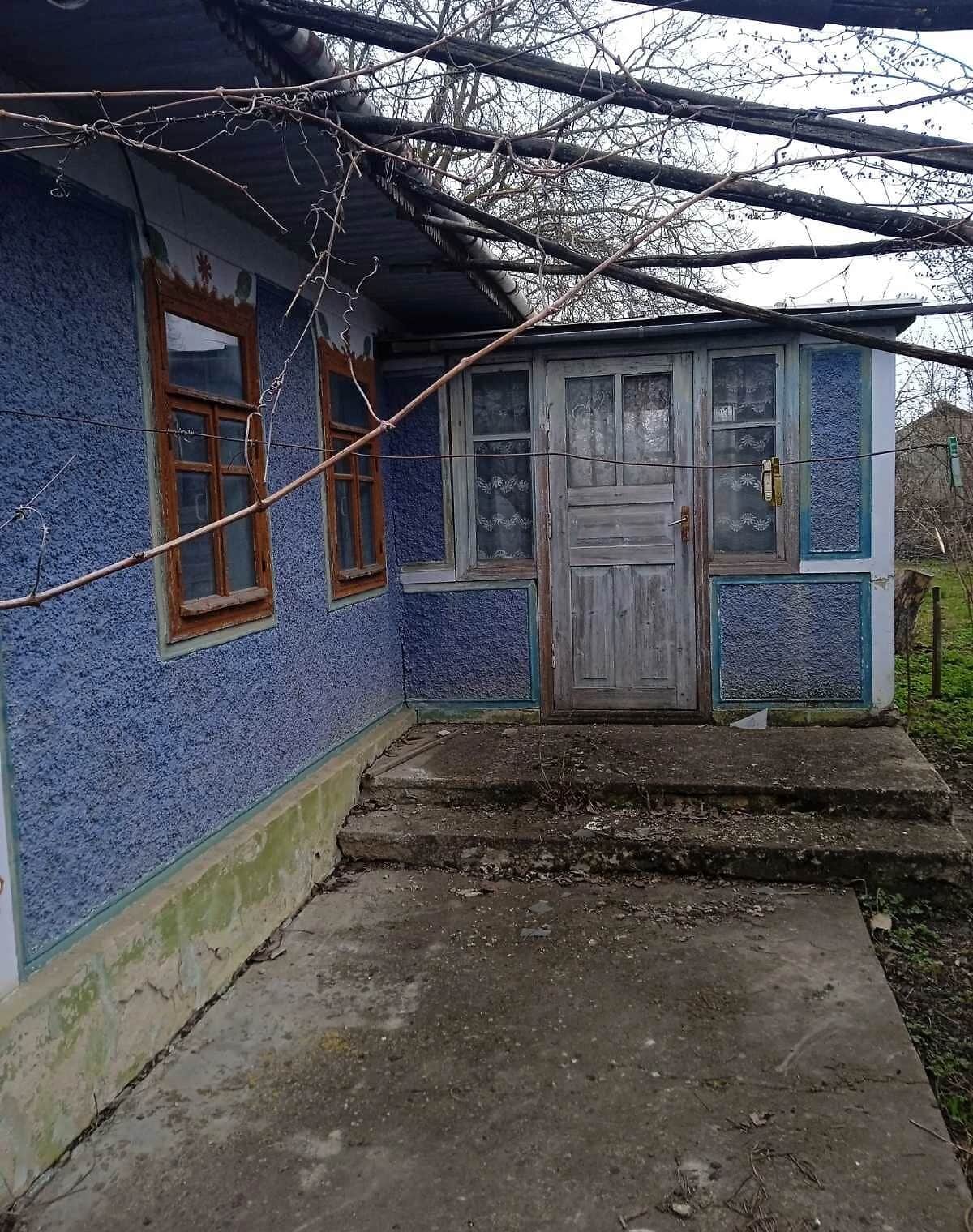 Будинок, Студена: веранда, літня кухня, гараж із підвалом - фото 1