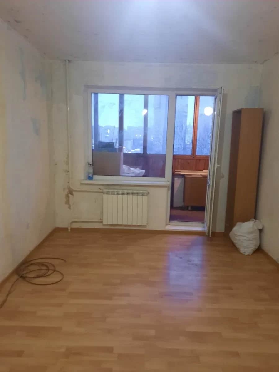 2-кімнатна квартира, Дарницький: під чистову обробку, метро 5-10 хв - фото 1
