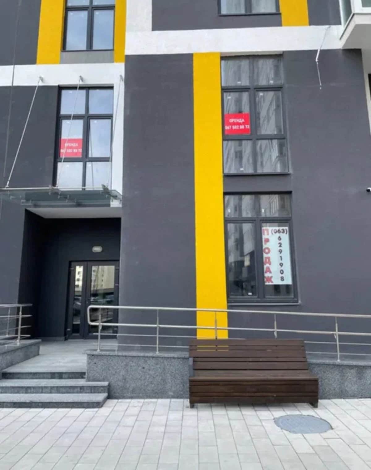 Комерційне приміщення, Микільсько-Слобідська: фасадне, 2 входи - фото 2