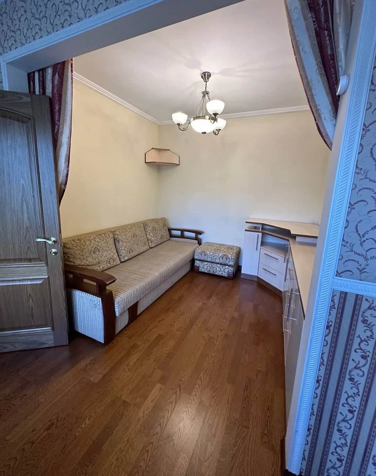 2-кімнатна квартира, Черепанова гора: євроремонт, метро Печерська - фото 2