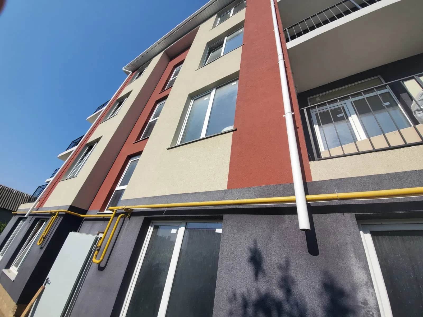 1-кімнатна квартира у ЖК Брусніка: вільне планування, після будівельників - фото 2