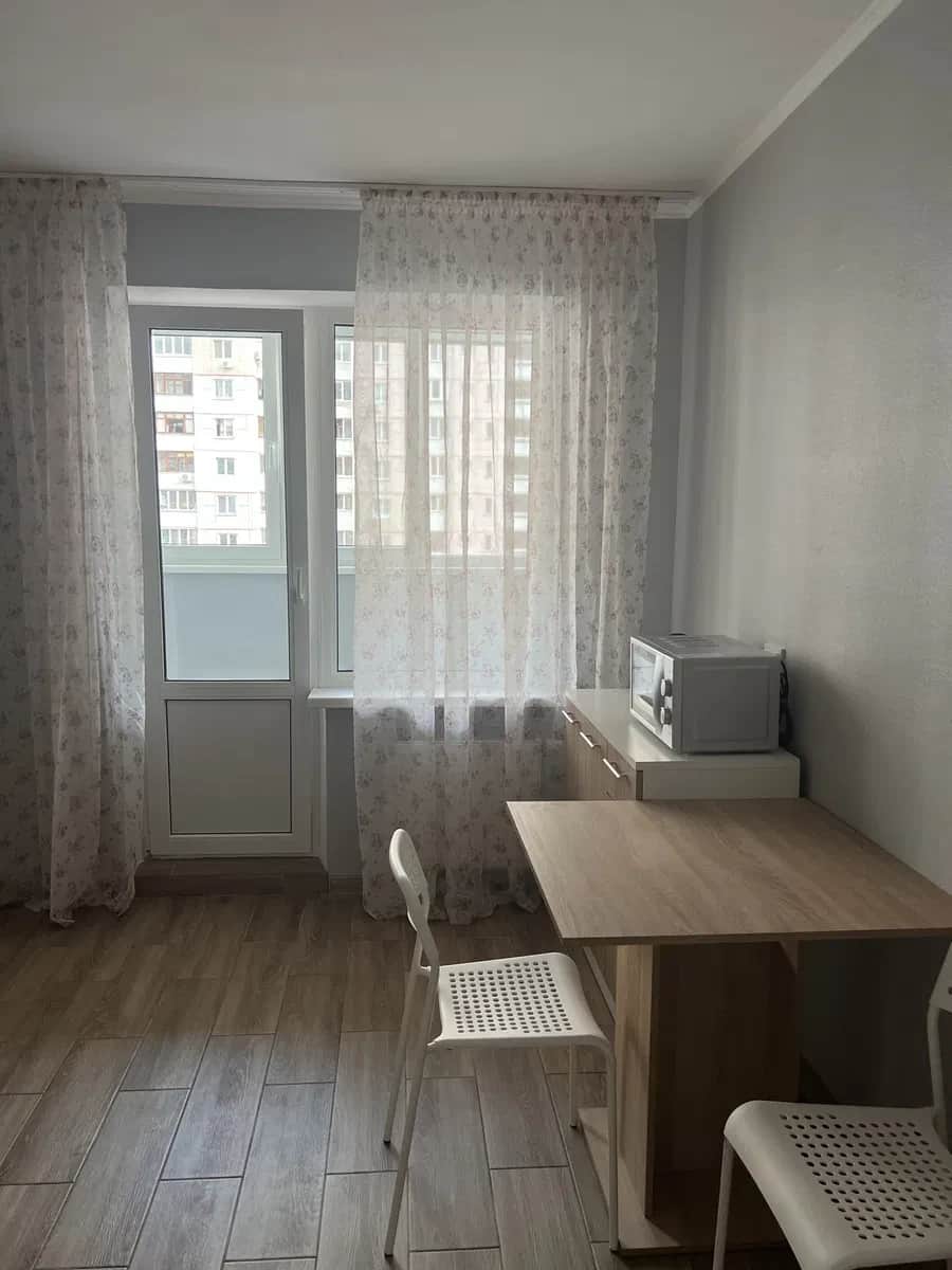 1-кімнатна квартира у ЖК Поетичний: генератор, метро Позняки 10 хв - фото 2