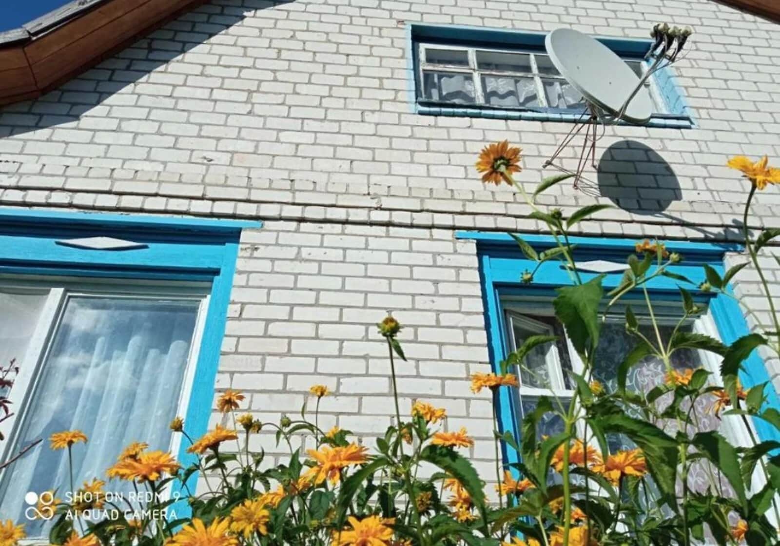 Будинок, Новгород-Сіверський: гараж із підвалом, 65 соток - фото 1
