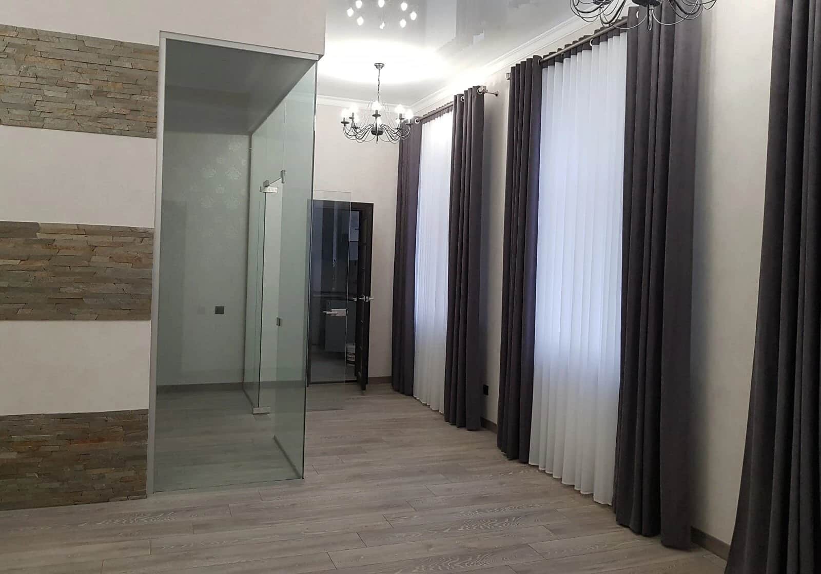 Офіс, Центр: кухня і санвузол, газове опалення, відкрита стоянка - фото 1