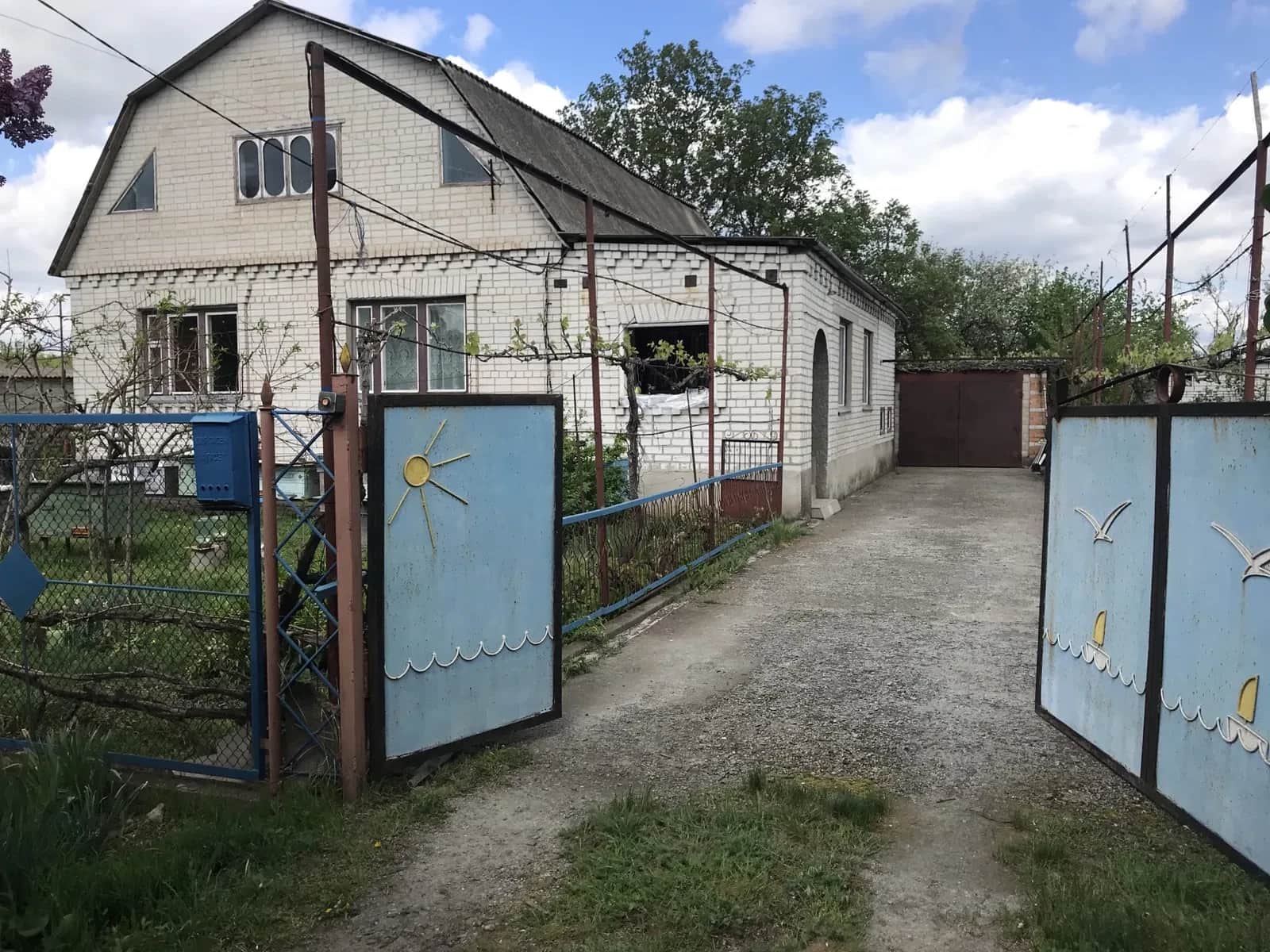 Будинок, Нова Зоря: 12 соток, два гаражі, два входи - фото 1