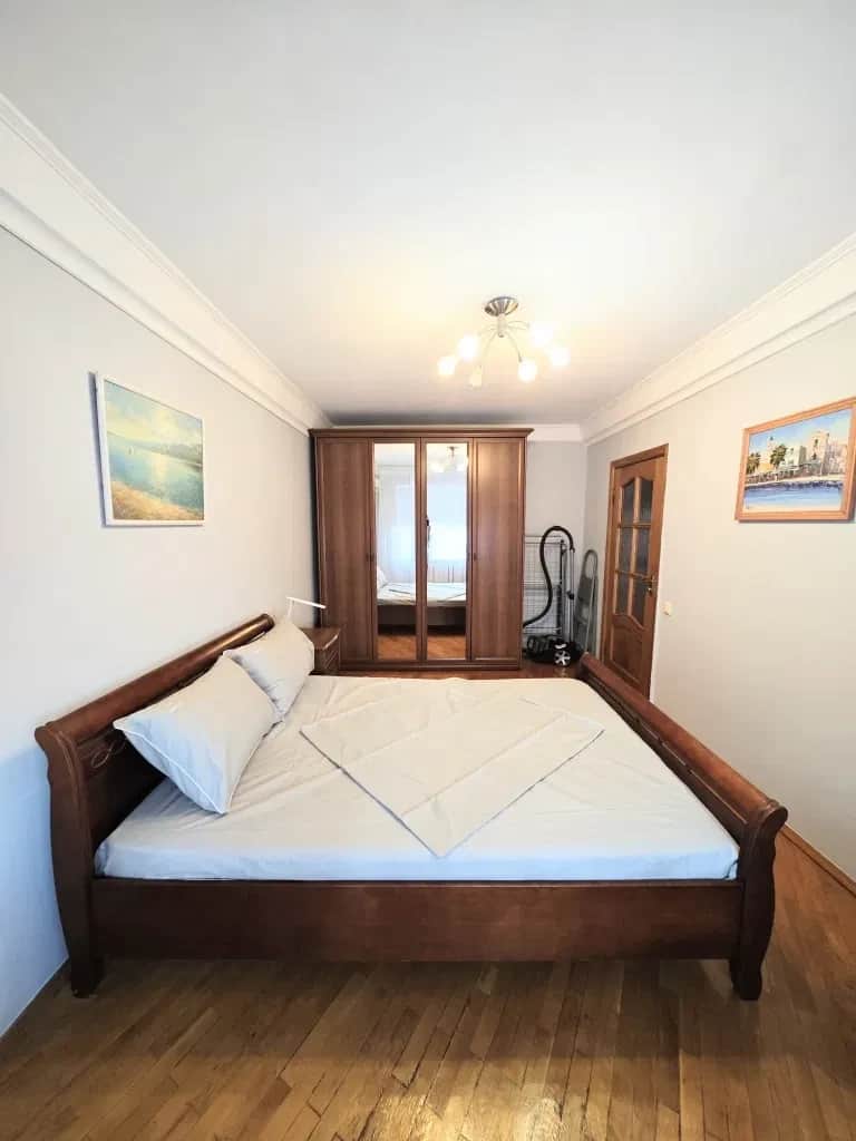 2-кімнатна квартира, Печерський: євроремонт, метро пішки - фото 2