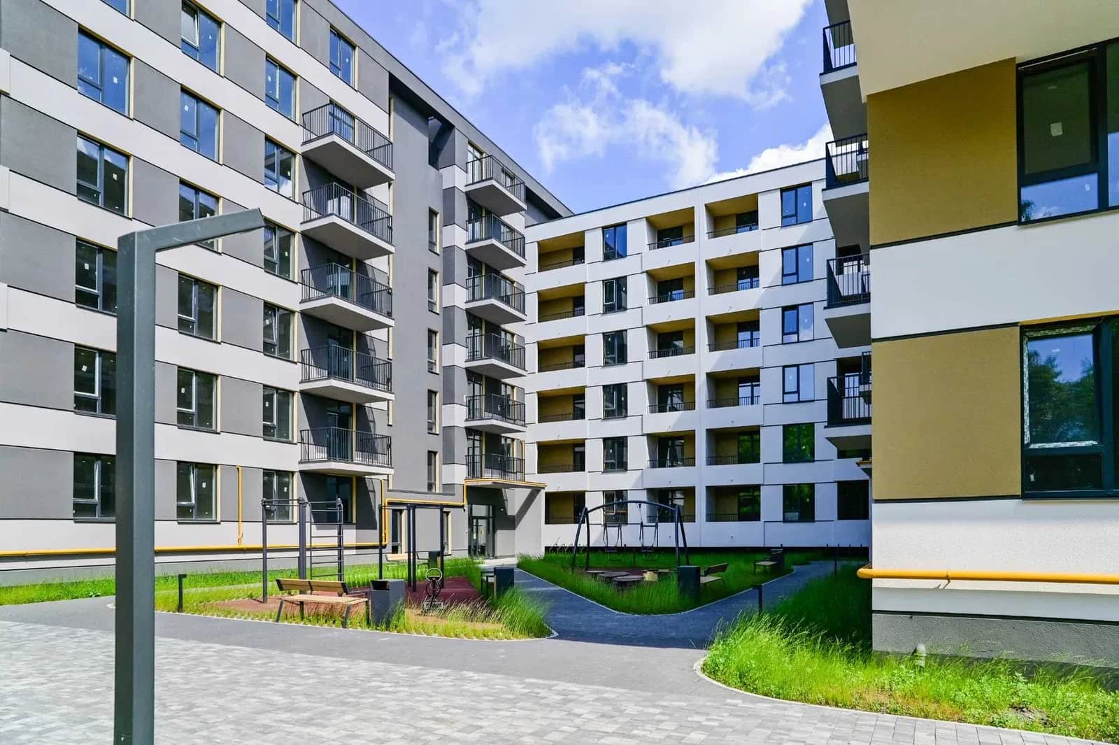 Приміщення у ЖК MHouse: фасадне, розтермінування до 2 років - фото 2