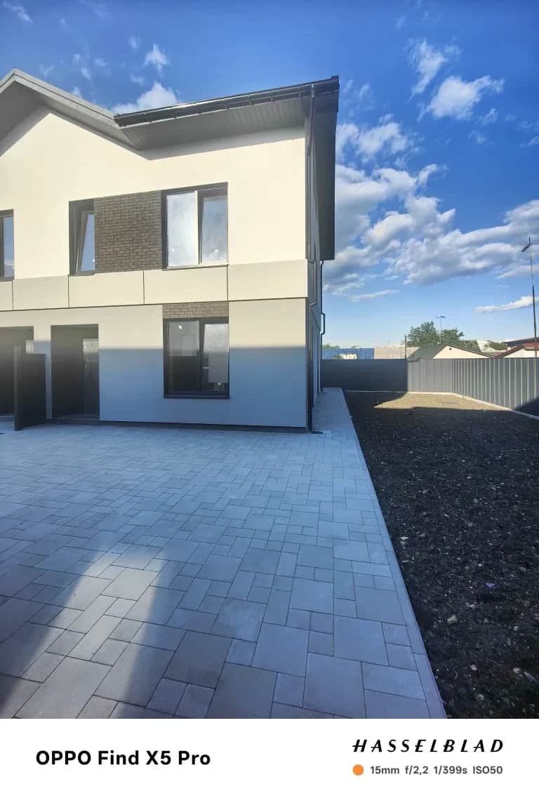 Таунхаус, Ірпінь: кухня-вітальня 40 м², вільне планування - фото 2