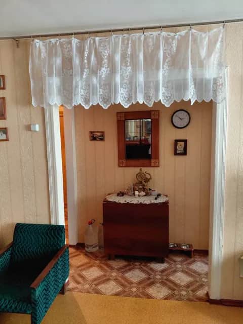 2-кімнатна квартира, Заводський: засклений балкон, паркування у дворі - фото 2